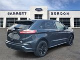 Used 2022 Ford Edge SE w/ Black Appearance Package image 4