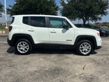 Used 2023 Jeep Renegade Latitude image 5