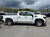 New 2025 GMC Sierra 1500 Pro image 2