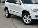 Used 2013 Jeep Grand Cherokee Laredo image 3