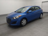Used 2017 Hyundai Elantra GT image 2