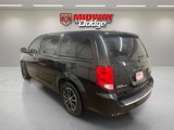 Used 2017 Dodge Grand Caravan GT image 3