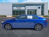 Used 2023 Kia Forte LXS image 3