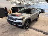 Used 2022 Jeep Compass Trailhawk w/ Trailhawk Elite Group image 2