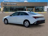 New 2025 Hyundai Elantra SE image 4