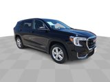 Used 2024 GMC Terrain SLE image 2