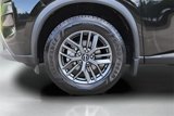 Used 2022 Nissan Rogue S image 3