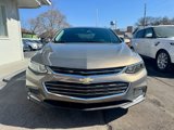 Used 2018 Chevrolet Malibu LT image 2