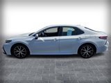 Used 2023 Toyota Camry SE image 3