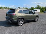 Used 2021 Jeep Cherokee Limited image 3