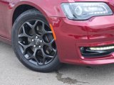 Used 2020 Chrysler 300 Touring L w/ Value Package image 3