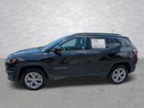 Used 2024 Jeep Compass Latitude image 5