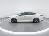 Used 2020 Kia Optima LX image 5