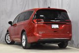 New 2025 Chrysler Pacifica Select image 2