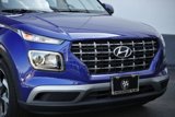 Used 2022 Hyundai Venue SEL image 2