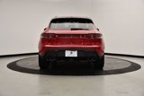 Certified 2025 Porsche Macan Turbo image 6