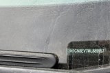 Used 2021 Nissan Versa SV image 2