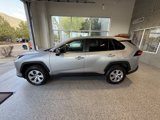 Used 2022 Toyota RAV4 LE image 4