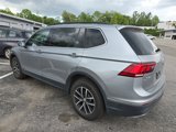 Used 2021 Volkswagen Tiguan SE w/ Panoramic Sunroof Package image 3