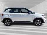 Certified 2022 Hyundai Venue Limited image 3