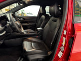 Used 2023 Jeep Compass Limited image 4