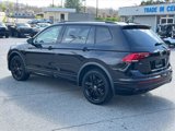 Used 2022 Volkswagen Tiguan SE R-Line image 4