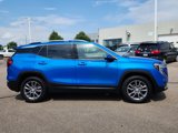 Used 2024 GMC Terrain SLT image 2