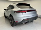 Certified 2024 Porsche Macan image 3