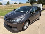 Used 2017 Chrysler Pacifica Touring w/ Tire & Wheel Group image 3