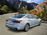 Used 2022 Nissan Altima 2.5 SV image 3