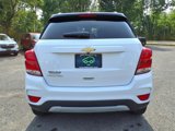 Certified 2022 Chevrolet Trax LT w/ LT Convenience Package image 5