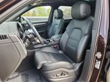 Certified 2023 Porsche Cayenne image 5