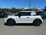 Used 2025 MINI Cooper 2-Door Hardtop image 2