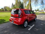 Used 2017 Kia Soul + image 6