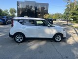 Used 2022 Kia Soul LX w/ Technology Package image 2