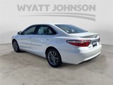 Used 2017 Toyota Camry SE image 3