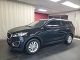 Used 2017 Kia Sorento LX image 2