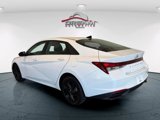 Used 2022 Hyundai Elantra SEL w/ Cargo Package image 5
