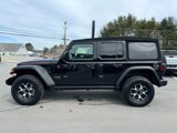 Used 2022 Jeep Wrangler Unlimited Rubicon image 3