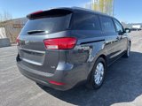 Used 2017 Kia Sedona LX w/ LX Essentials Premium Package image 4