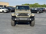 New 2025 Jeep Gladiator Sport image 3