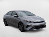 Used 2023 Kia Forte LXS image 3