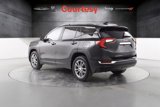Used 2023 GMC Terrain SLT w/ Infotainment Package II image 5