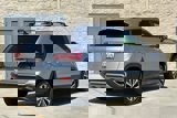 Used 2022 Volkswagen Taos SE image 3