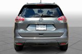 Used 2016 Nissan Rogue SV image 4