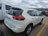 Used 2018 Nissan Rogue SV w/ Premium Package image 3
