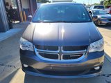 Used 2017 Dodge Grand Caravan SXT image 2