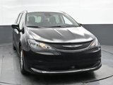Used 2023 Chrysler Voyager LX image 6