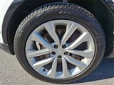 Certified 2024 Land Rover Discovery Dynamic SE image 5