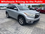 Used 2015 Toyota Highlander XLE image 2